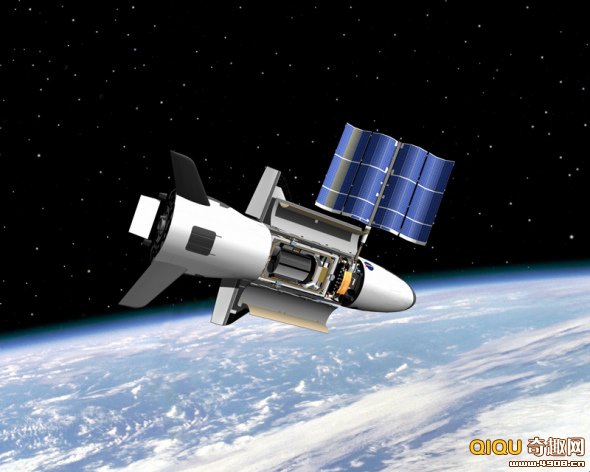 ͼƬ������������ֵ���Ъ��̫�շ������ģ�չʾ�˿��ظ�ʹ�õ�X-37����ɻ��ڹ����ܡ�