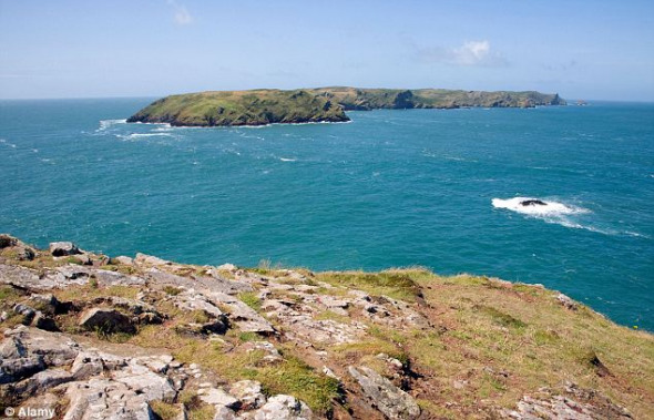 ������������ʿ����ˮ����Ǳˮ��Ա�ĵ���Щ�����𾪵���Ƭ�ĵط���