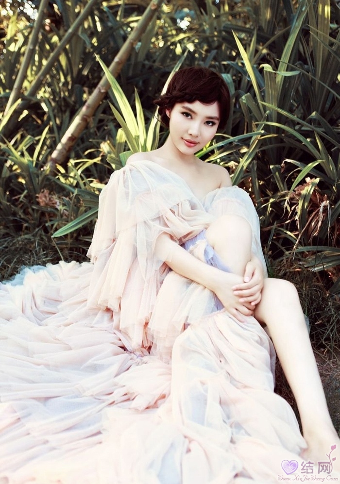 С��Ů�춬��<a href=http://www.xinjiewang.com/Photo/6/ target=_blank class=infotextkey>д��</a> ��2��