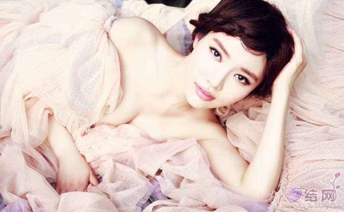 С��Ů�춬��<a href=http://www.xinjiewang.com/Photo/6/ target=_blank class=infotextkey>д��</a> ��5��