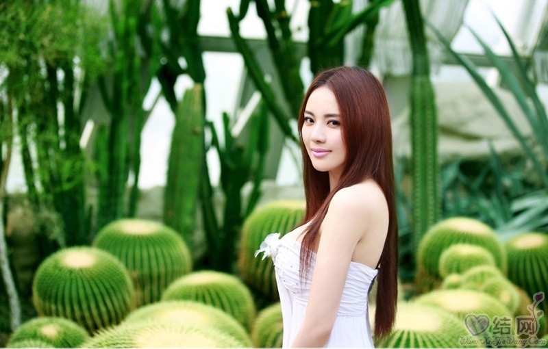 �ٱ�<a href=http://www.xinjiewang.com/meinv/ target=_blank class=infotextkey>��Ů</a>����<a href=http://www.xinjiewang.com/meinv/05/ target=_blank class=infotextkey>�Ը�</a><a href=http://www.xinjiewang.com/Photo/6/ target=_blank class=infotextkey>д��</a> ��2��