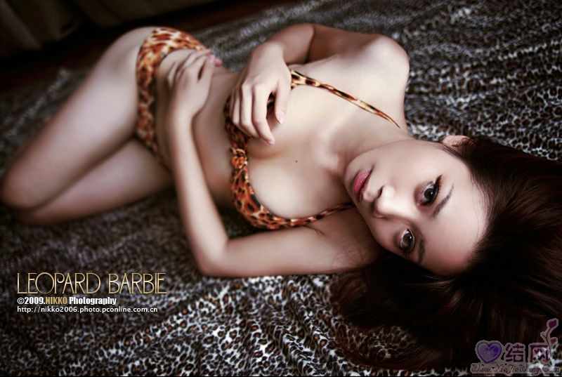 Ծ<a href=http://www.xinjiewang.com/meinv/05/ target=_blank class=infotextkey>Ը</a> ۱űȱŮ(ͼ2)